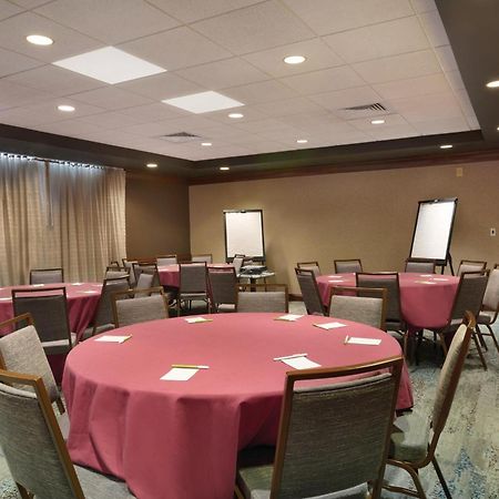 Courtyard By Marriott Fort Smith Downtown Buitenkant foto