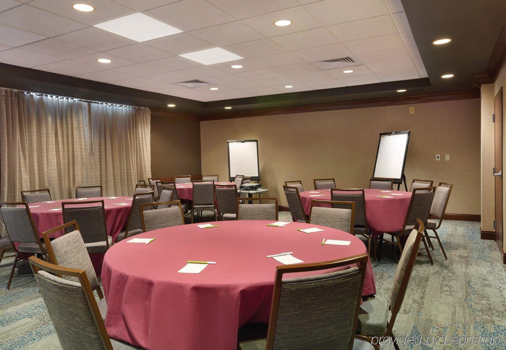 Courtyard By Marriott Fort Smith Downtown Buitenkant foto