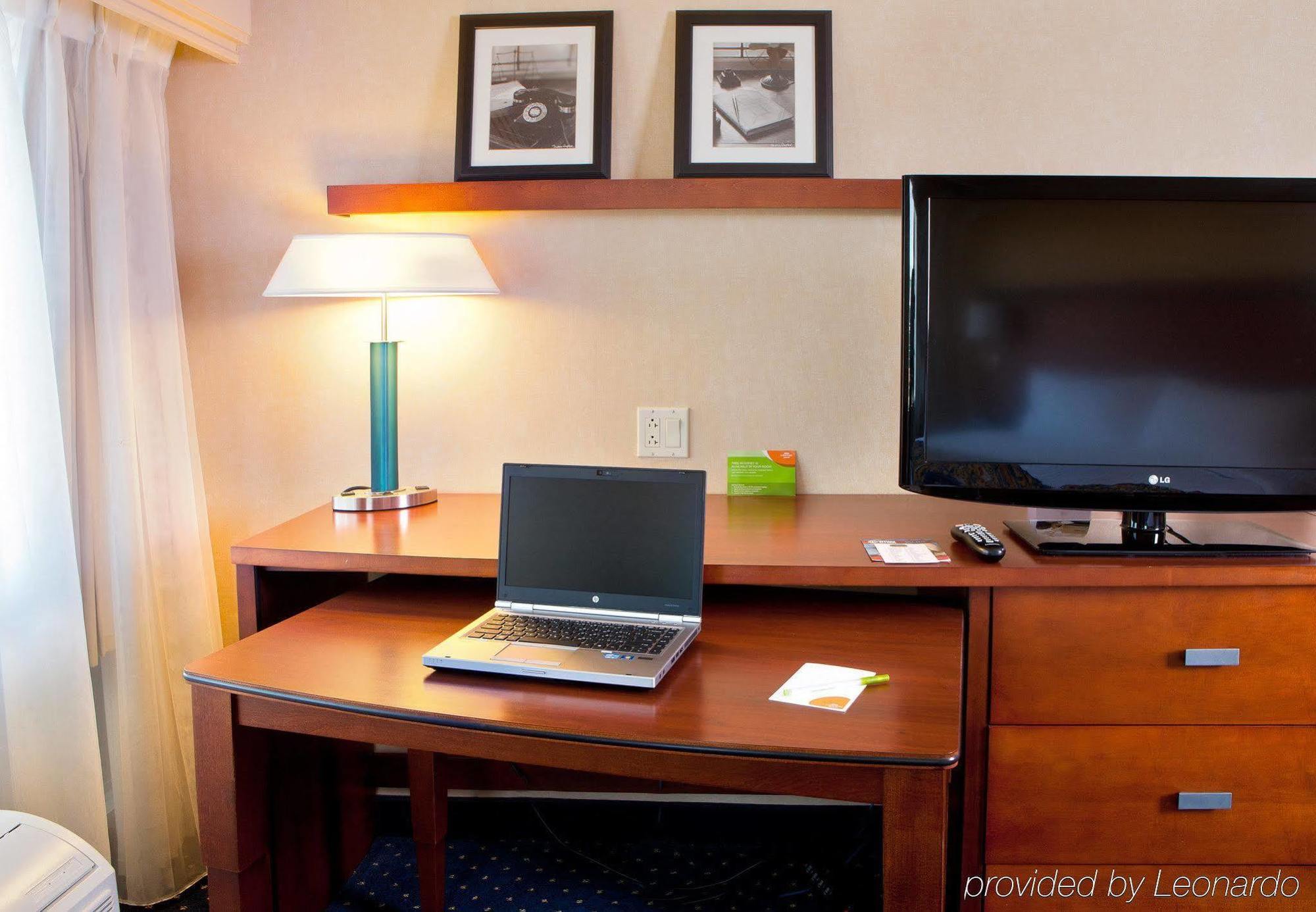 Courtyard By Marriott Fort Smith Downtown Kamer foto