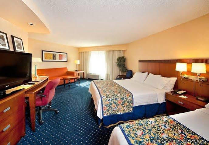 Courtyard By Marriott Fort Smith Downtown Buitenkant foto