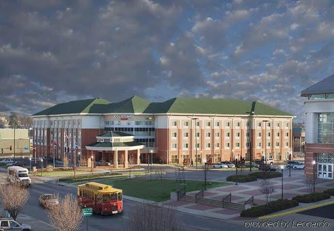 Courtyard By Marriott Fort Smith Downtown Buitenkant foto