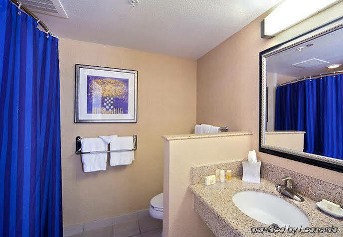 Courtyard By Marriott Fort Smith Downtown Buitenkant foto
